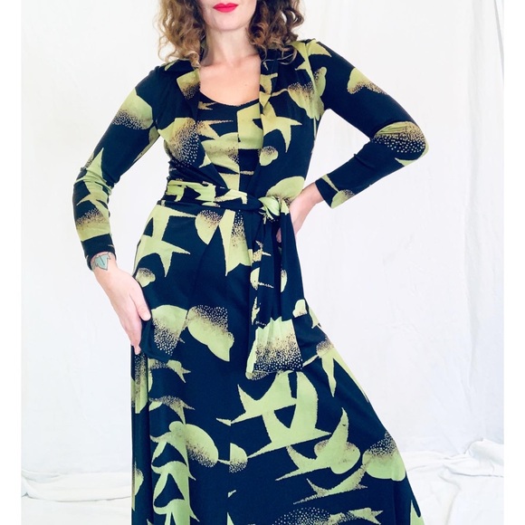 1970s Diane Von Furstenberg three piece set - Picture 5 of 6